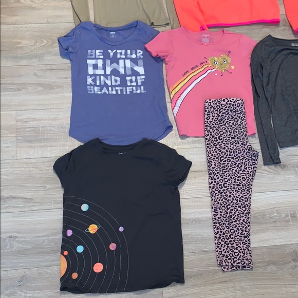 Girls 10/12 15 piece clothing bundle - Picture 3 of 9